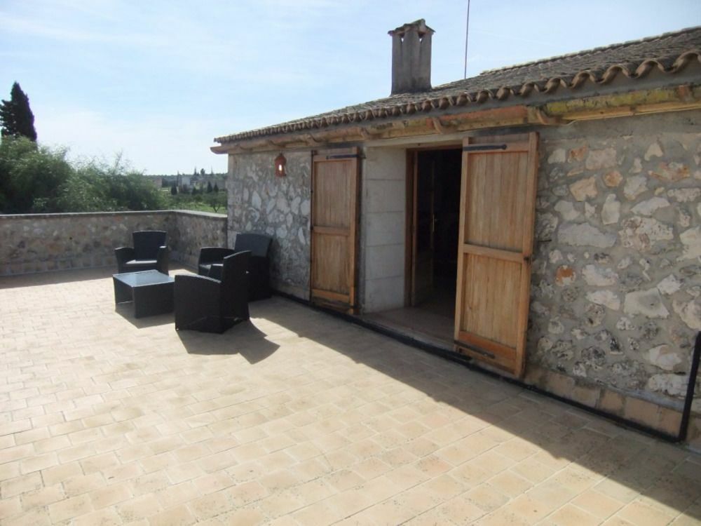Morei Villa